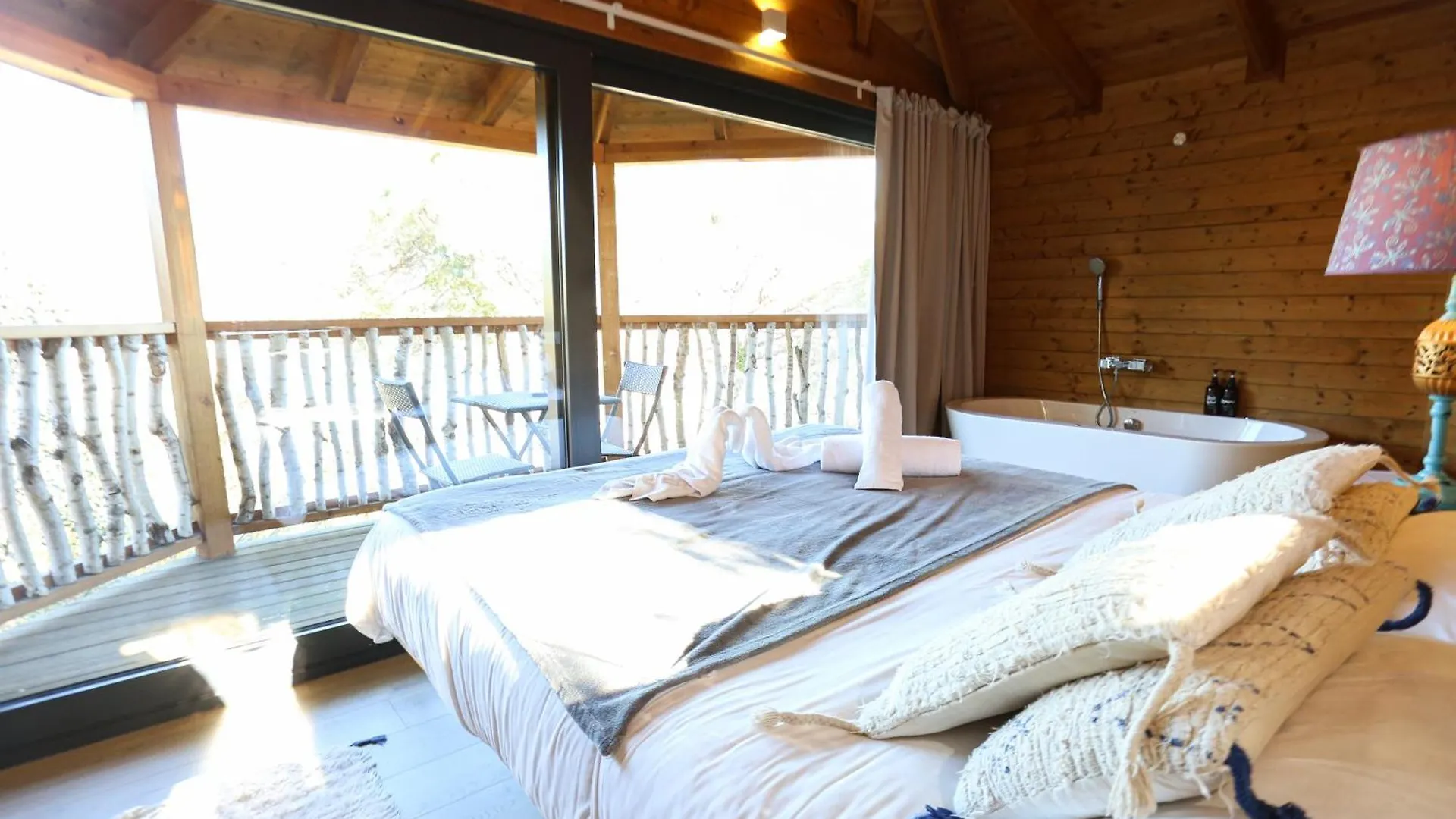 Les Suites Santa María de Palautordera