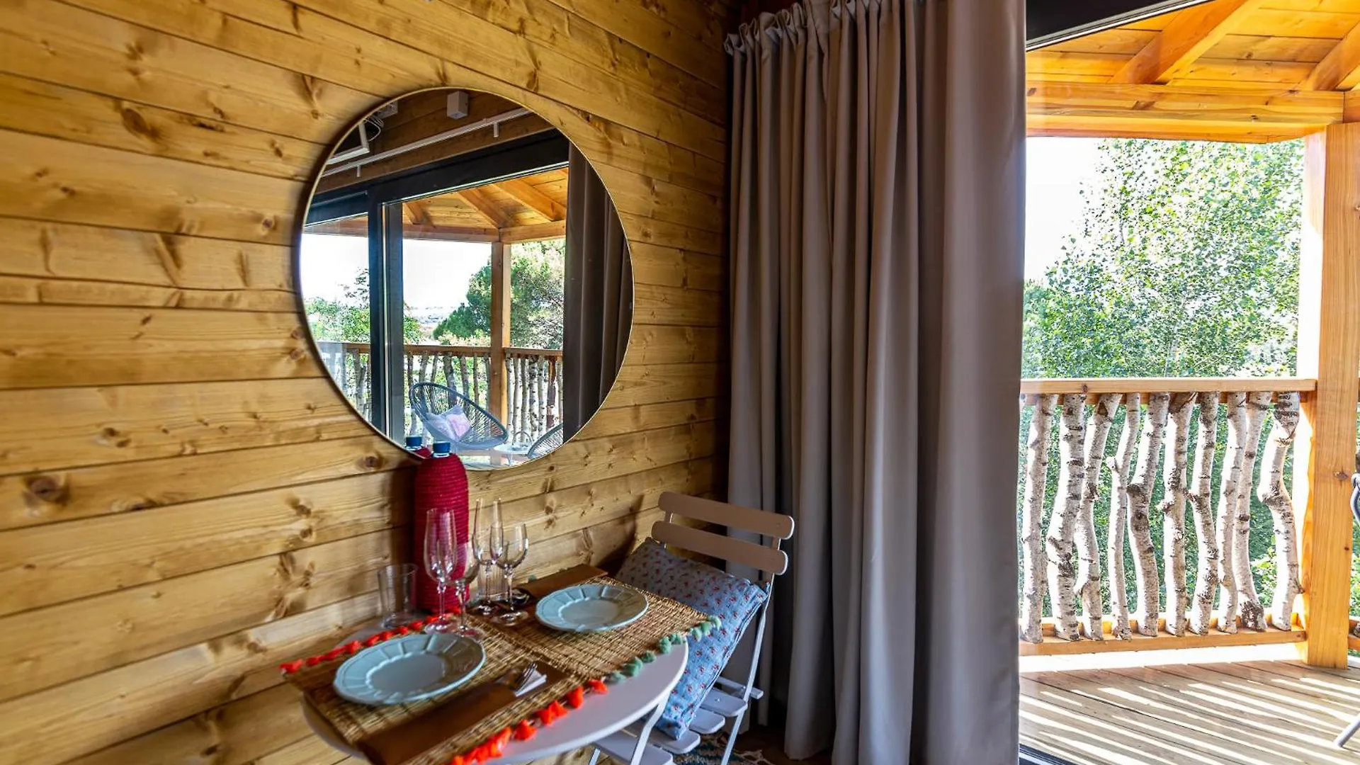 Les Suites Santa María de Palautordera Maison d'hôtes
