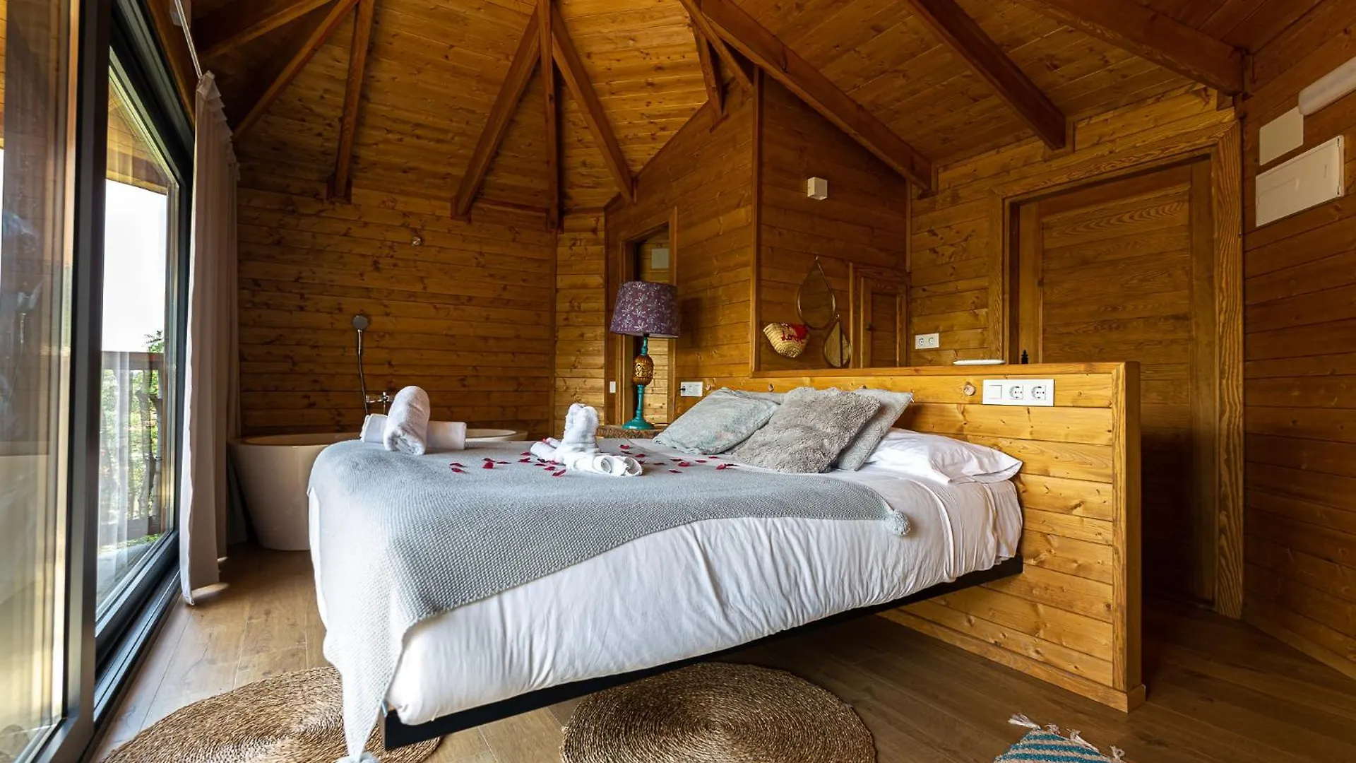 Les Suites Santa María de Palautordera