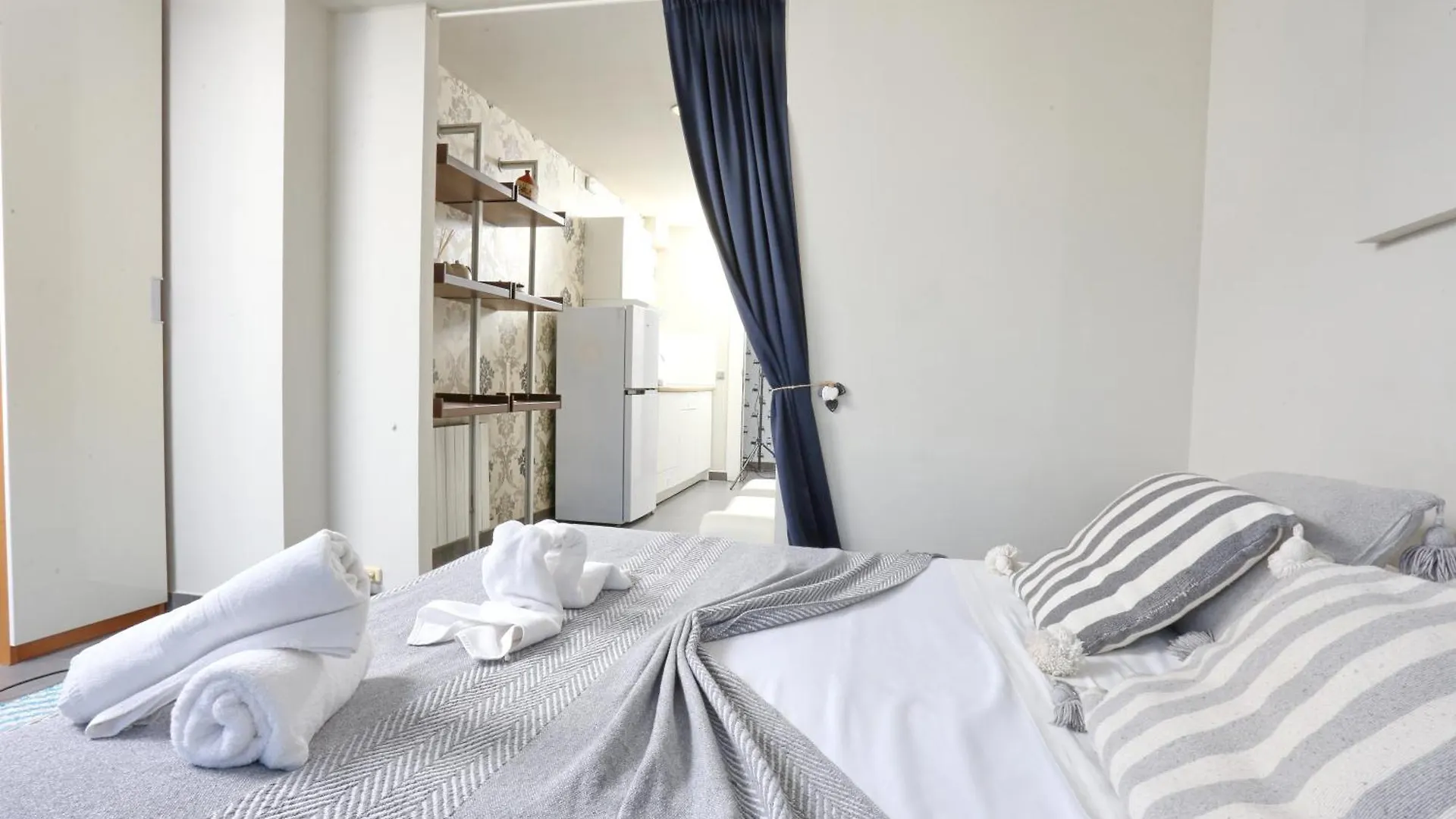 Les Suites Santa María de Palautordera Maison d'hôtes