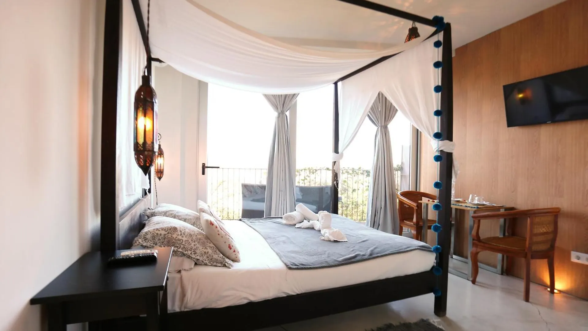 Les Suites Santa María de Palautordera 3*,  Espagne
