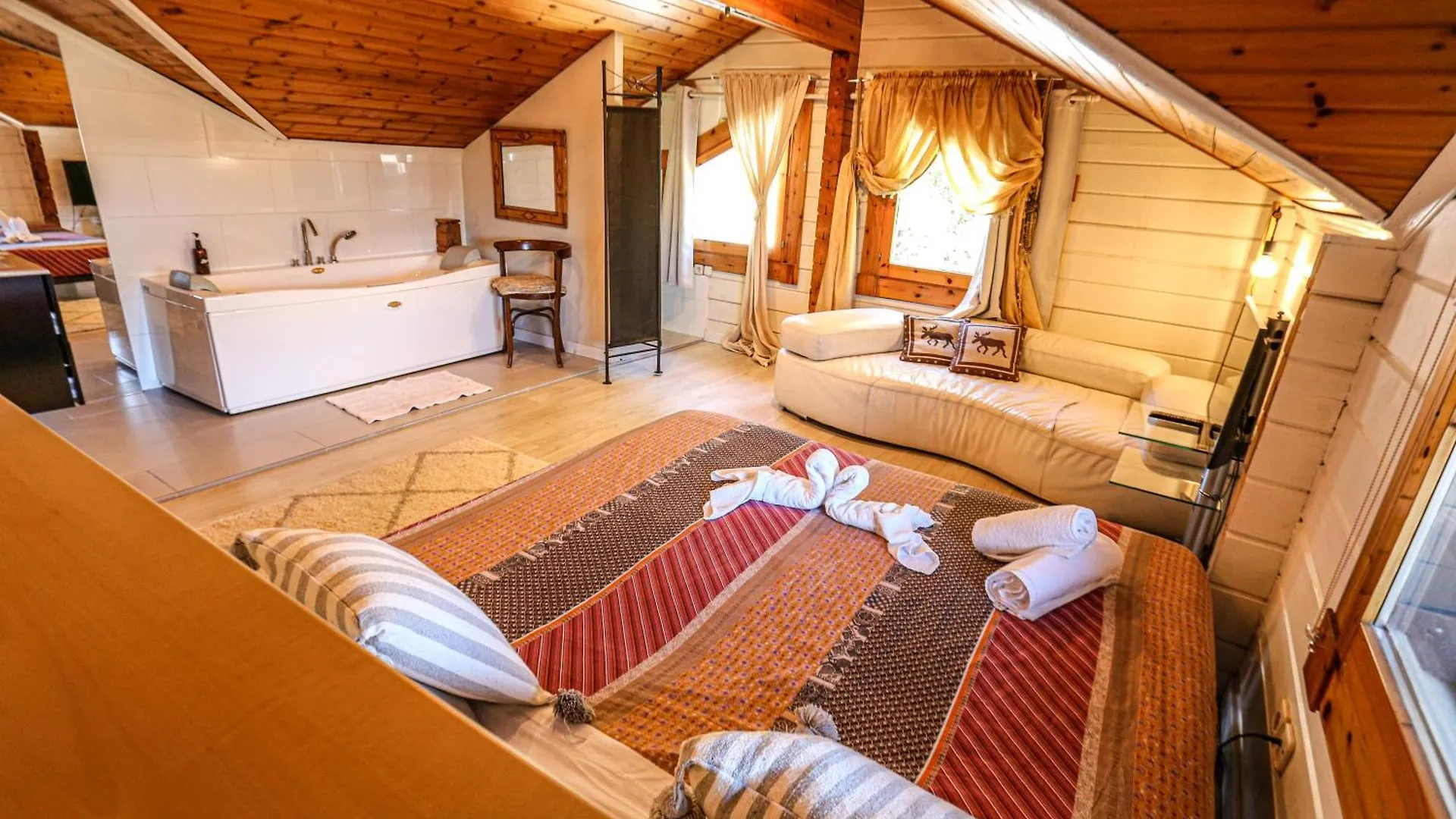 Les Suites Santa Maria de Palautordera 3*,