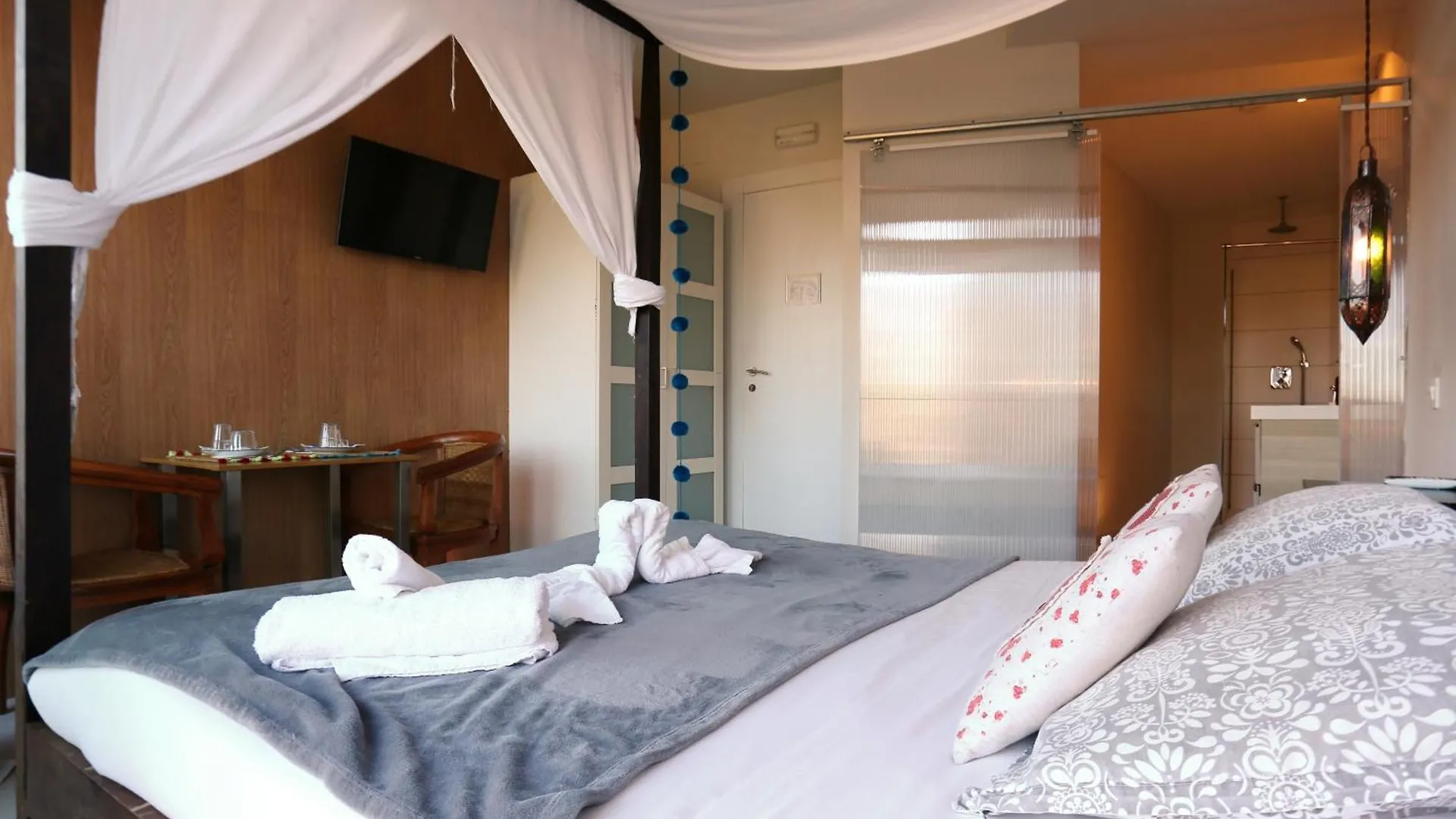 Les Suites Santa María de Palautordera