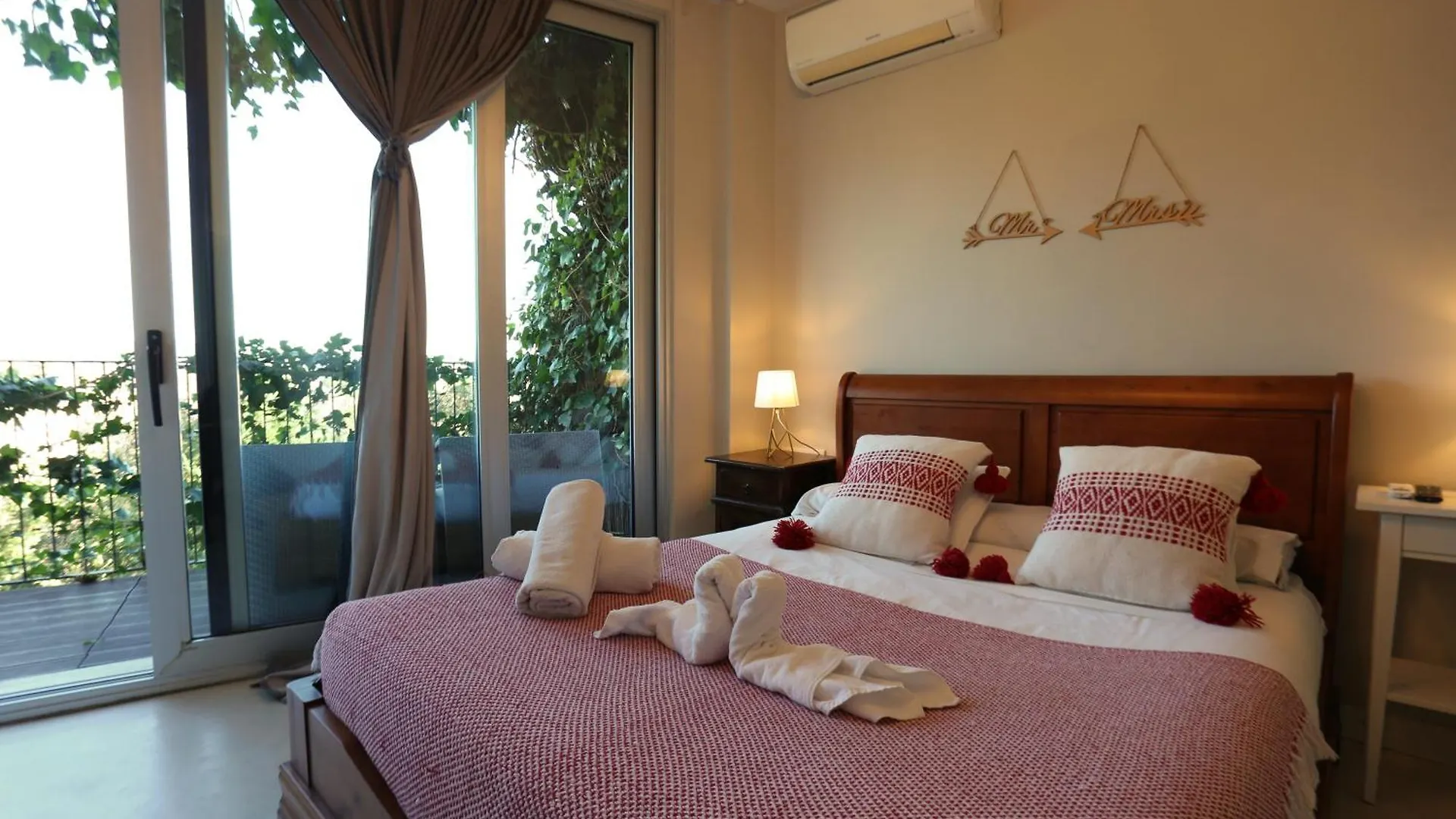 Les Suites Santa Maria de Palautordera 3*,